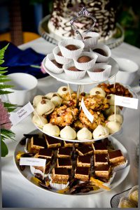 «Шоколад» Джоанн Харрис: наше чаепитие, избранные рецепты и свежий анонс